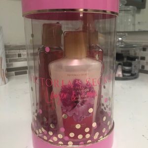 Victoria’s Secret gift set | Total Attraction